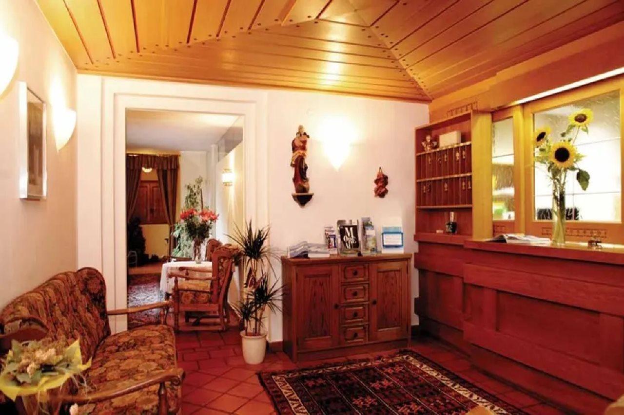 Pension Bergheil Kaprun Exterior photo