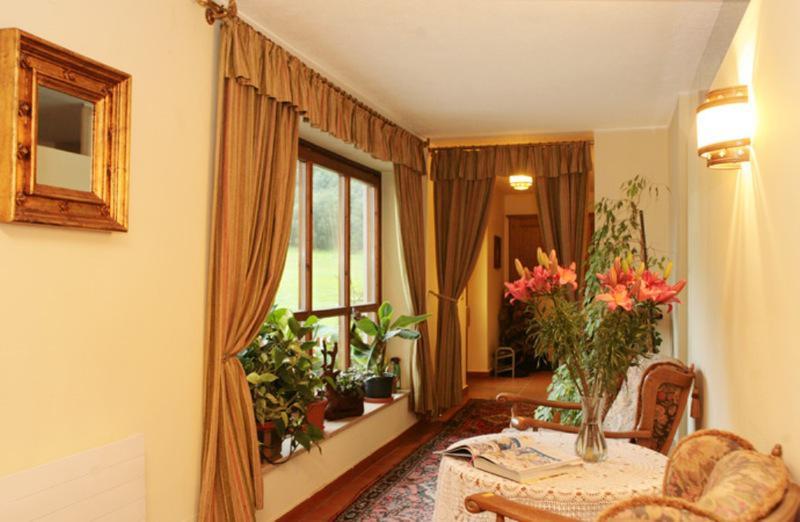 Pension Bergheil Kaprun Exterior photo